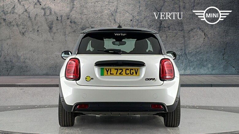 MINI Hatchback 135kW Cooper S Level 2 33kWh 3dr Auto Electric Hatchback